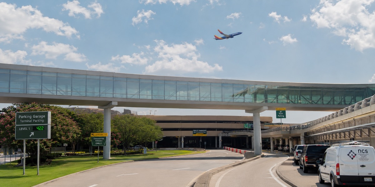 William P. Hobby (HOU) Airport Parking Guide 2026