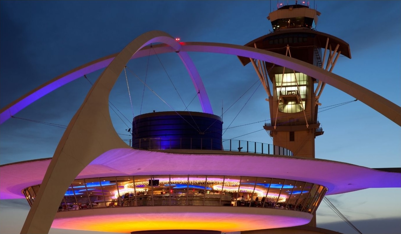 Los Angeles Airport Parking Hero Image