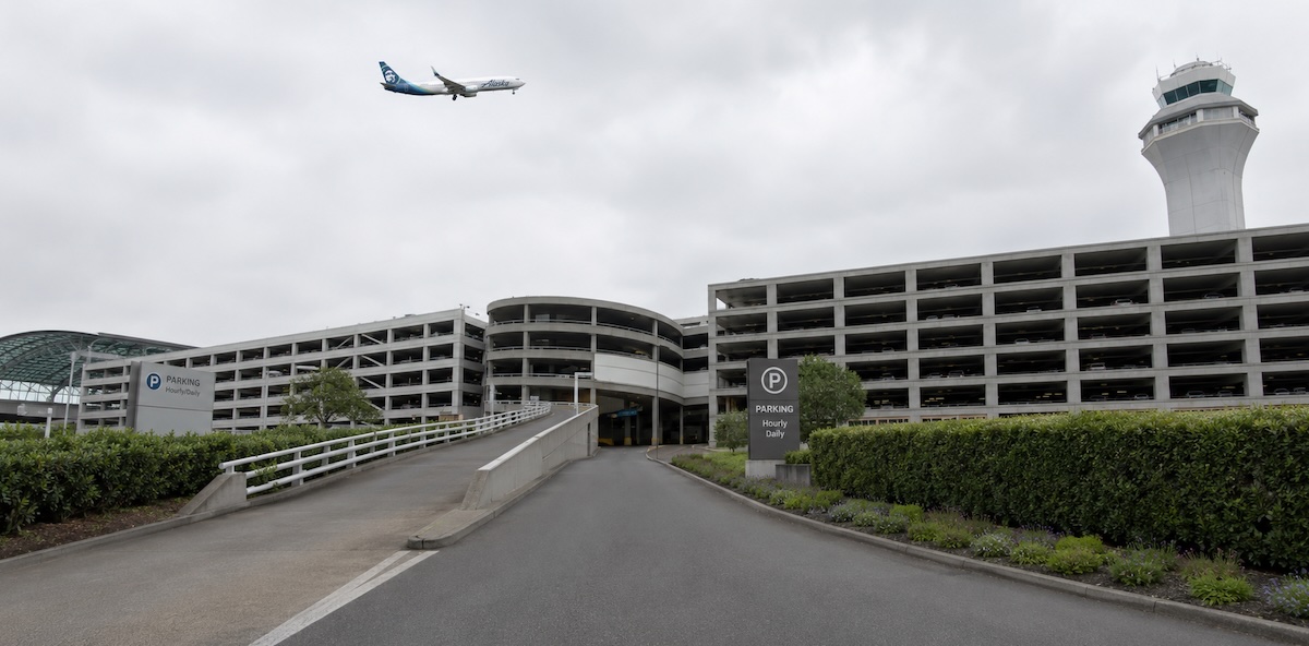 Portland International (PDX) Airport Parking Guide 2026