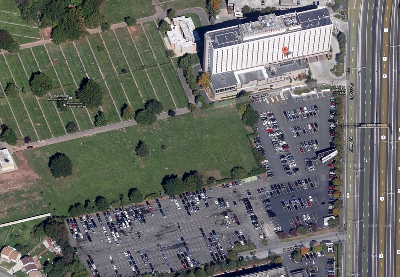 Hilton Newark Airport Parking At Newark Newark Ewr Airport Ewr [ 553 x 800 Pixel ]