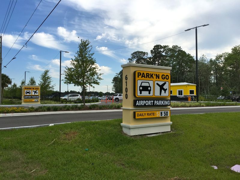 MCO - Parking B - Parking in Orlando