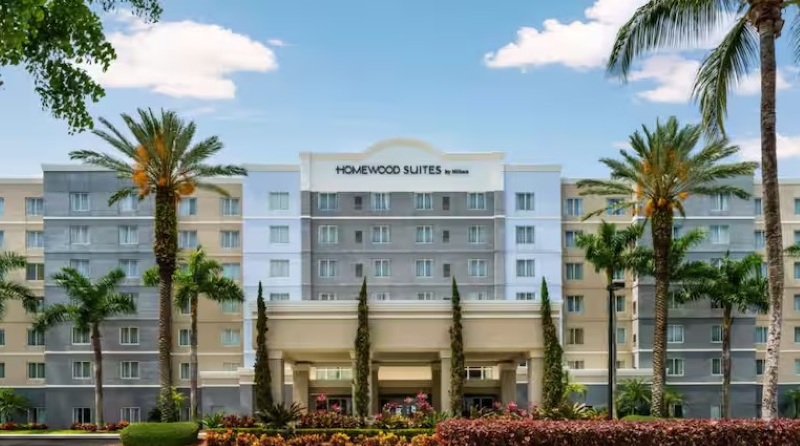 Homewood Suites MIA Airport - Blue Lagoon photo 2