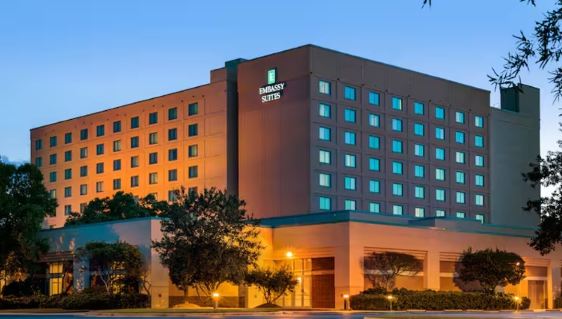 Embassy Suites RDU Airport photo 2